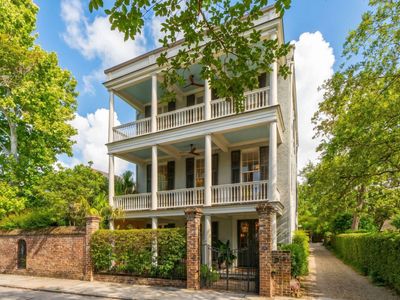 22 Lamboll Street, Charleston, SC 29401
