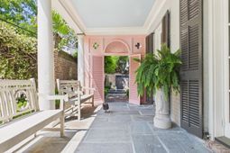 22 Lamboll Street photo 4