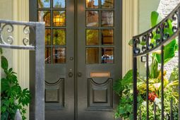 22 Lamboll Street photo 4