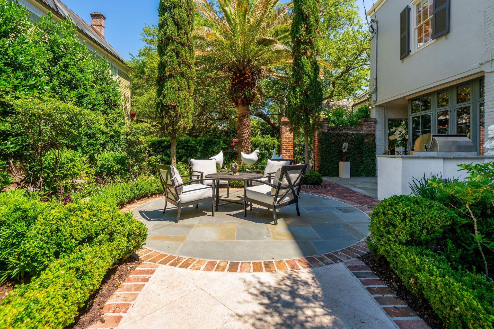 22 Lamboll Street Photo 47