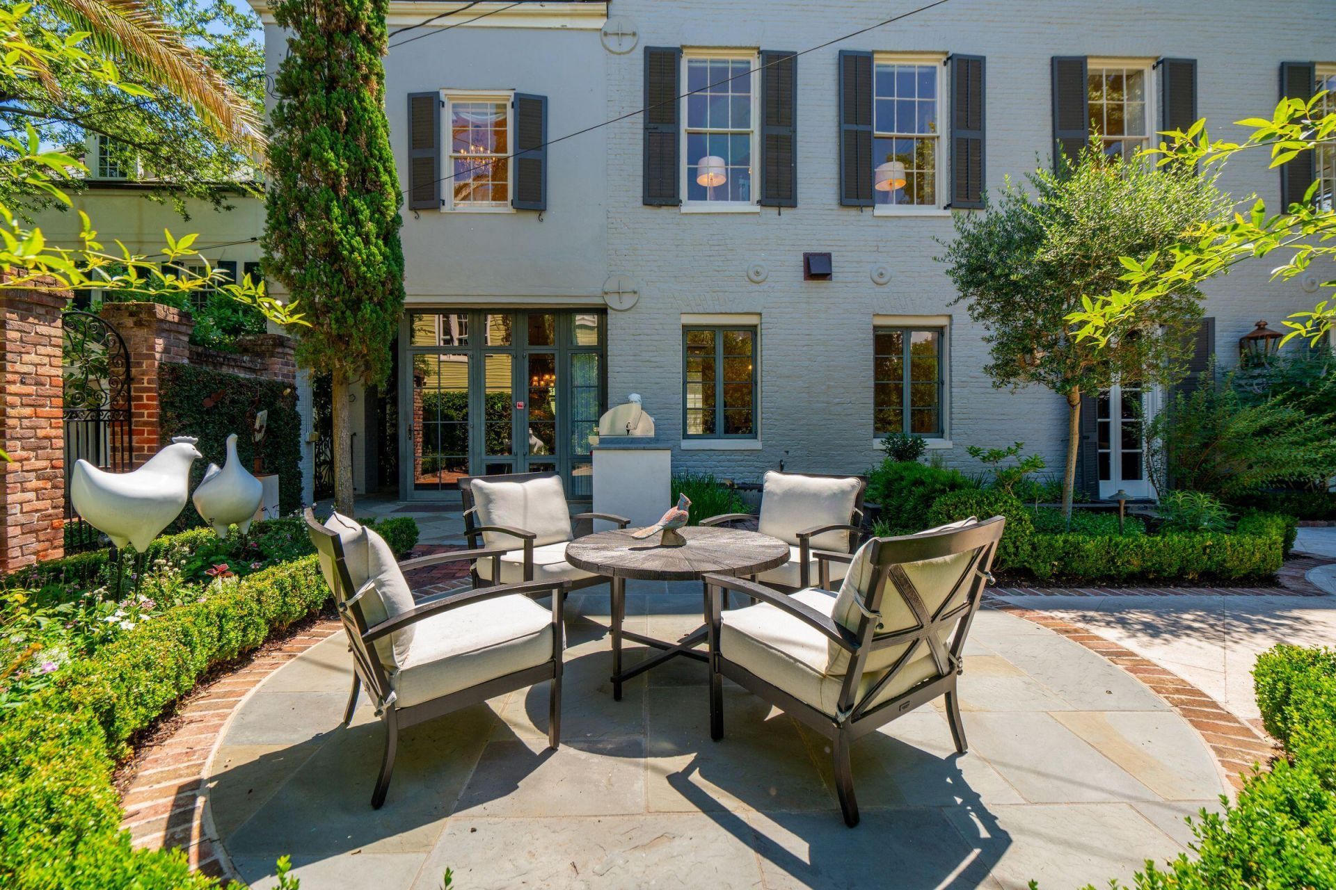 22 Lamboll Street Photo 48