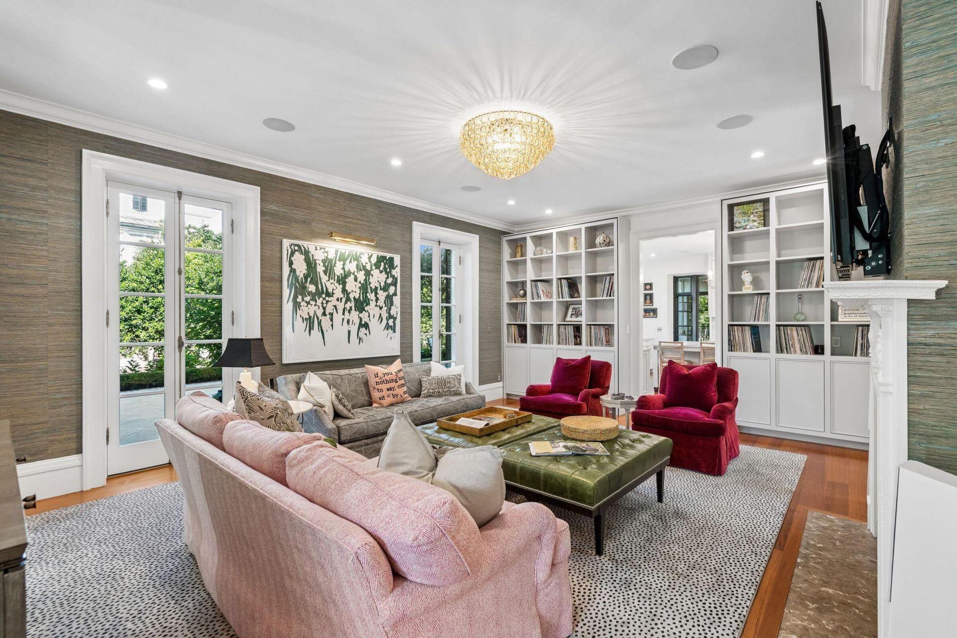 22 Lamboll Street Photo 8
