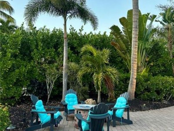 4914 Coach LN , NAPLES, FL 34114