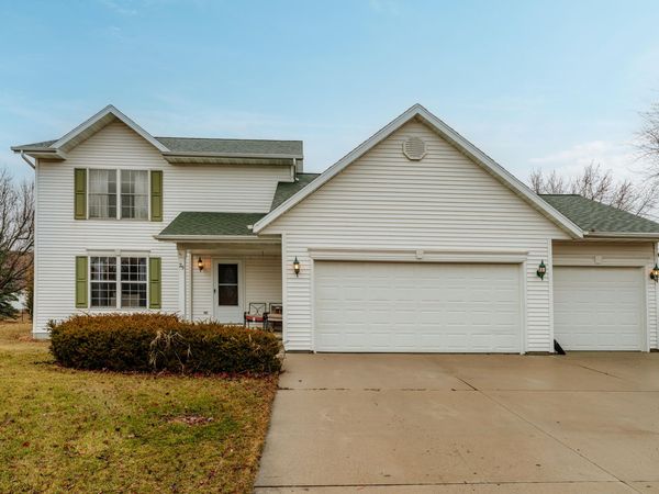 25 Pennycress Ct, Fond Du Lac, WI 54935