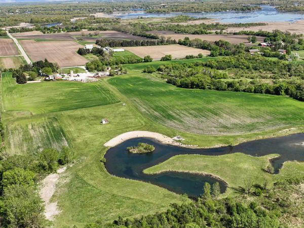 7734 Marsh Rd, Waterford, WI 53185