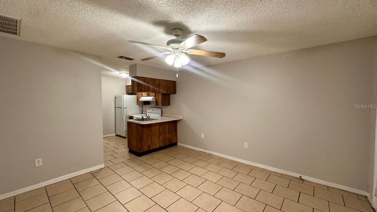 979 Berkley Road, Unit 4, Auburndale, FL 33823 Photo