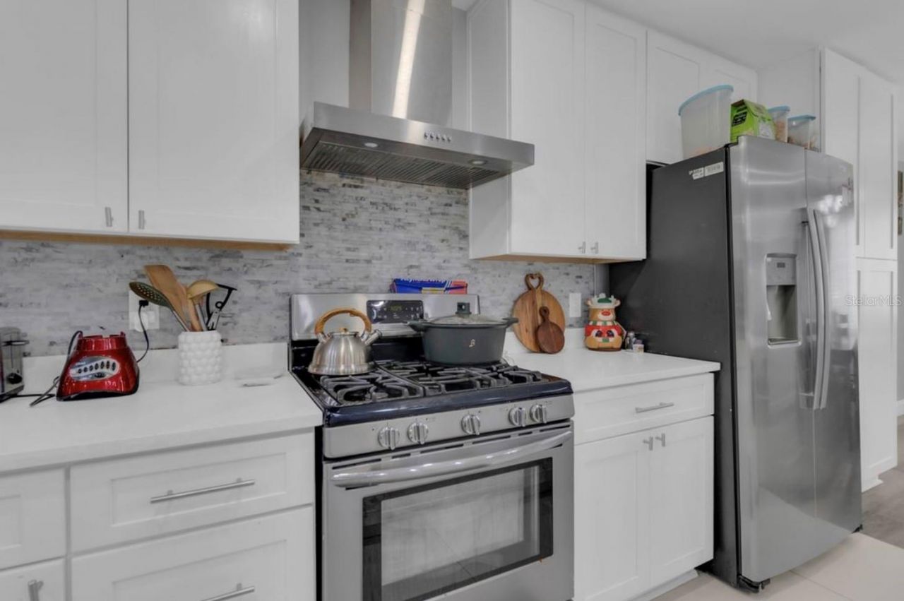 4849 Eden View Court, Orlando, FL 32810 Photo