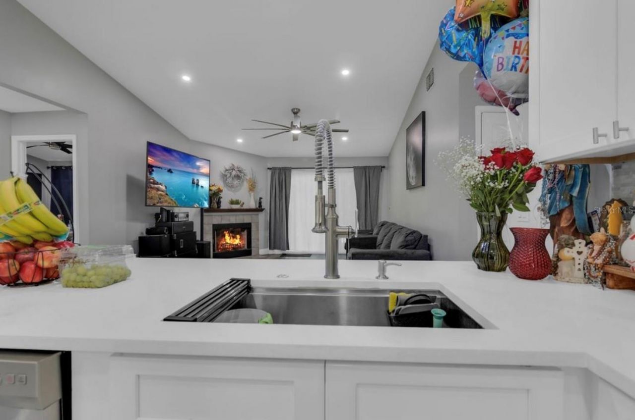 4849 Eden View Court, Orlando, FL 32810 Photo