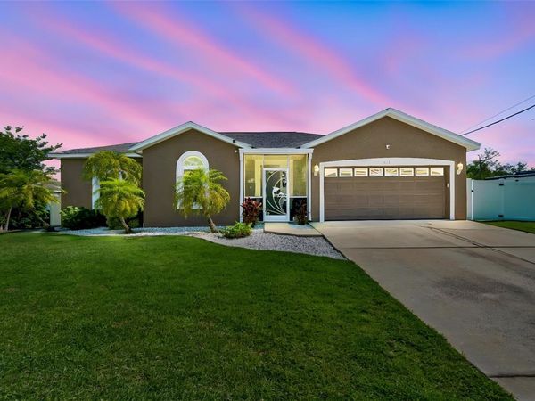 403 FLAMINGO DRIVE , APOLLO BEACH, FL 33572