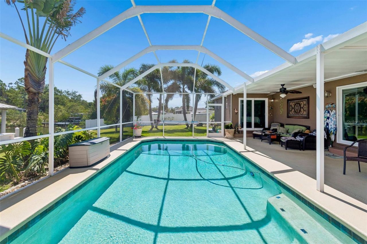 403 Flamingo Drive, Apollo Beach, FL 33572 Photo