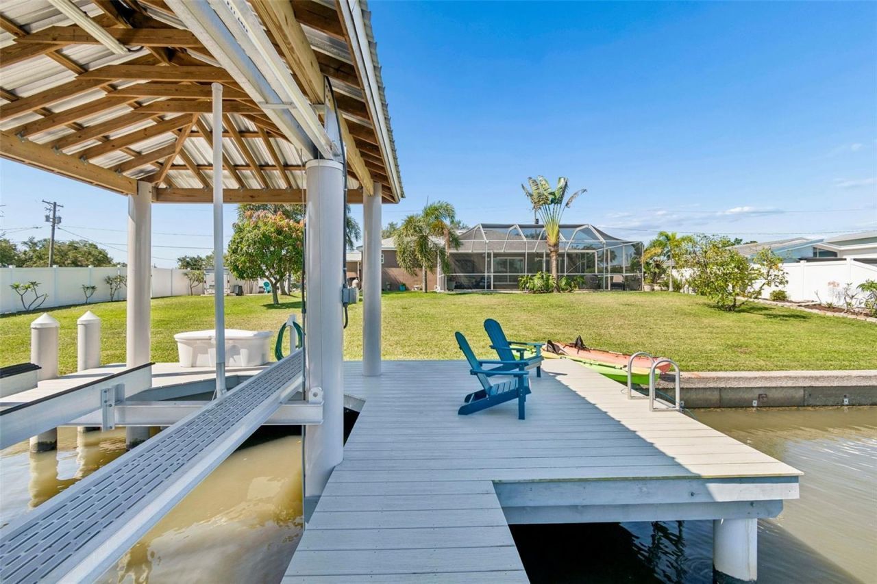 403 Flamingo Drive, Apollo Beach, FL 33572 Photo