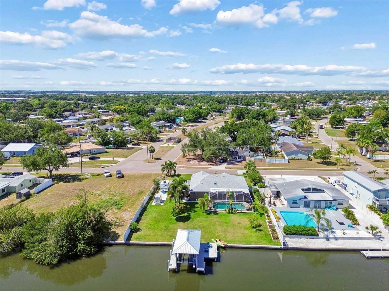 403 Flamingo Drive, Apollo Beach, FL 33572 Photo