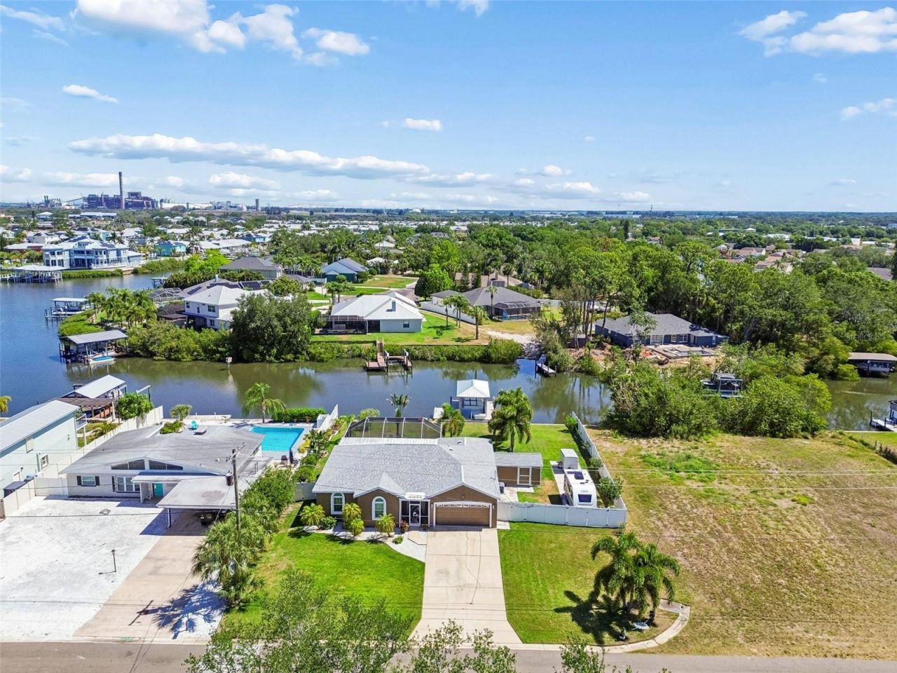 403 Flamingo Drive, Apollo Beach, FL 33572 Photo
