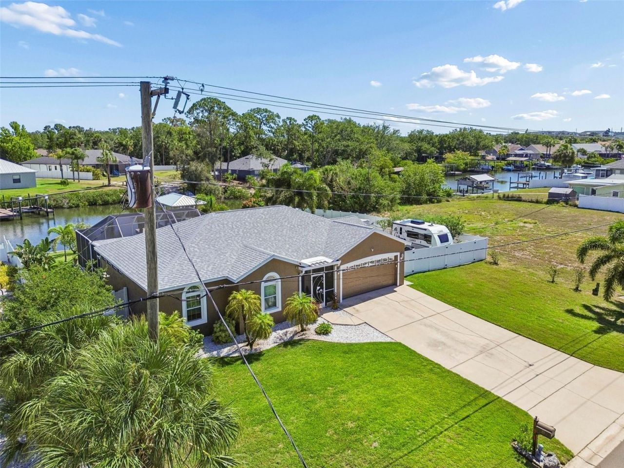 403 Flamingo Drive, Apollo Beach, FL 33572 Photo