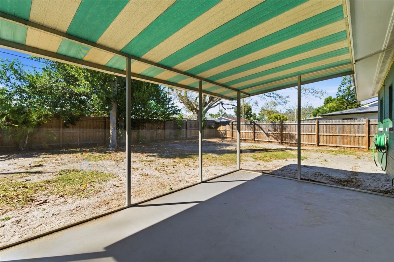 6522 112th Street, Seminole, FL 33772 Photo