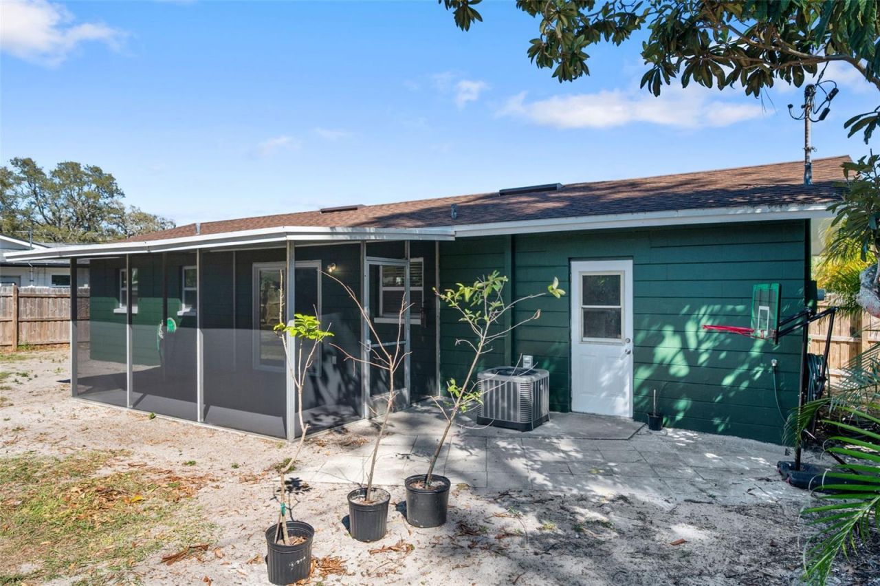 6522 112th Street, Seminole, FL 33772 Photo