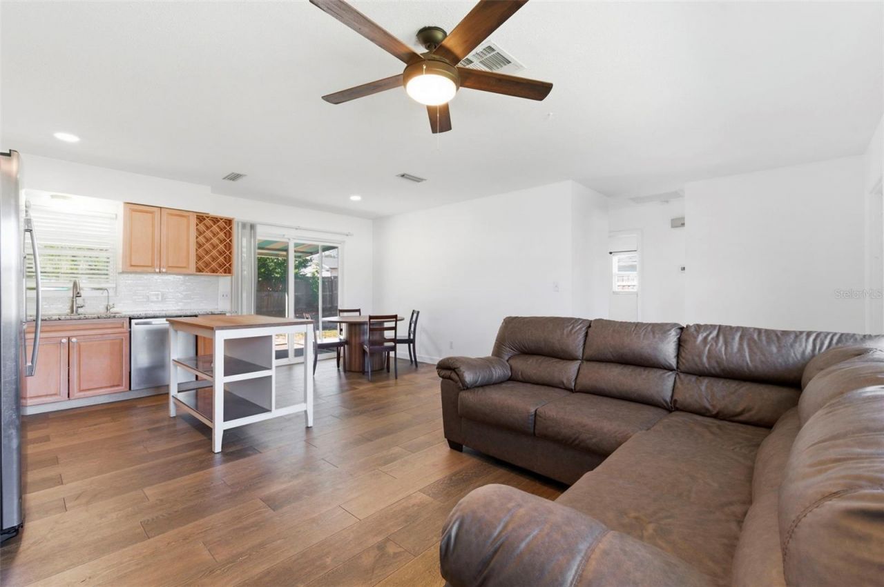 6522 112th Street, Seminole, FL 33772 Photo
