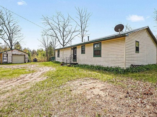 6595 Wickert Road, Hale, MI 48739