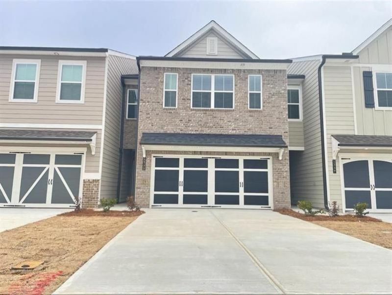 5333 Melbourne Lane, Flowery Branch, GA 30542 Main Photo