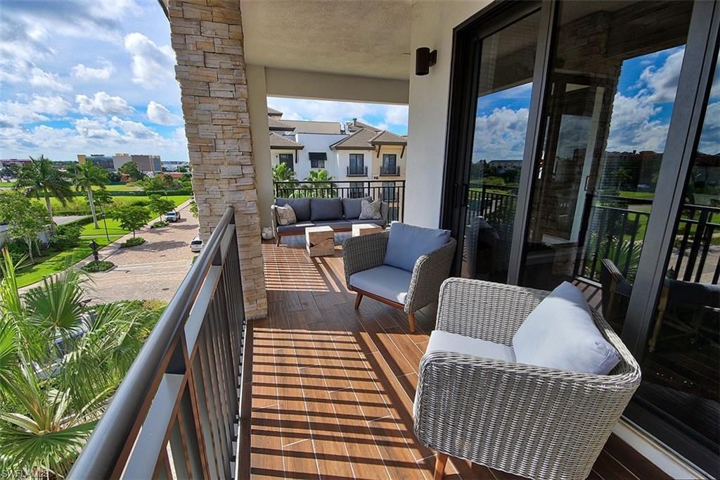 1035 3rd Ave S, Unit 411, Naples, FL 34102 Photo