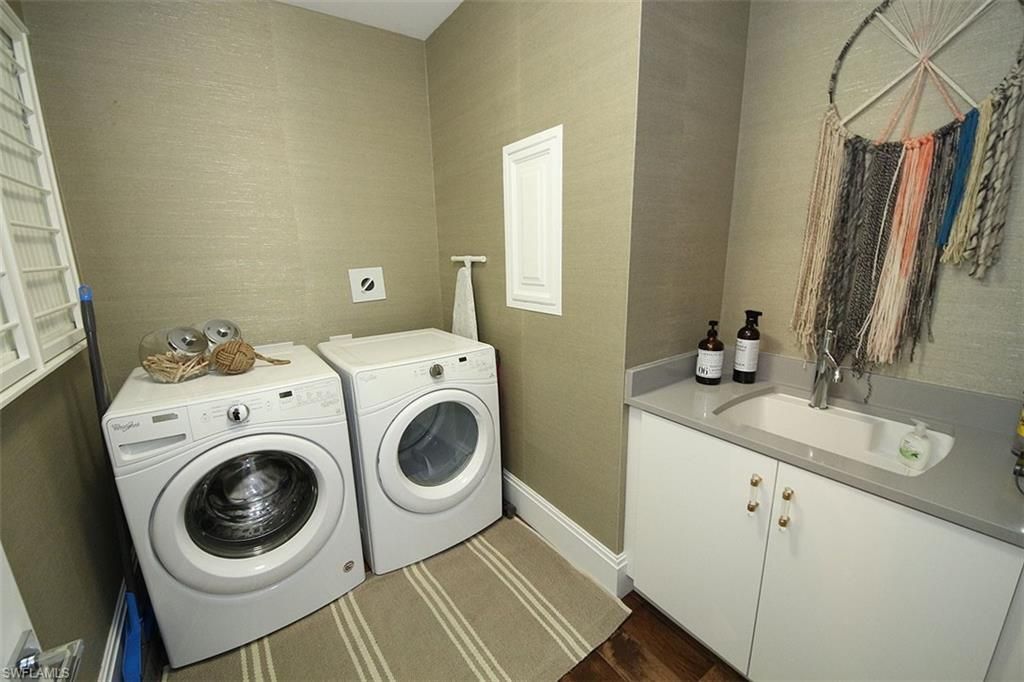 1035 3rd Ave S, Unit 411, Naples, FL 34102 Photo