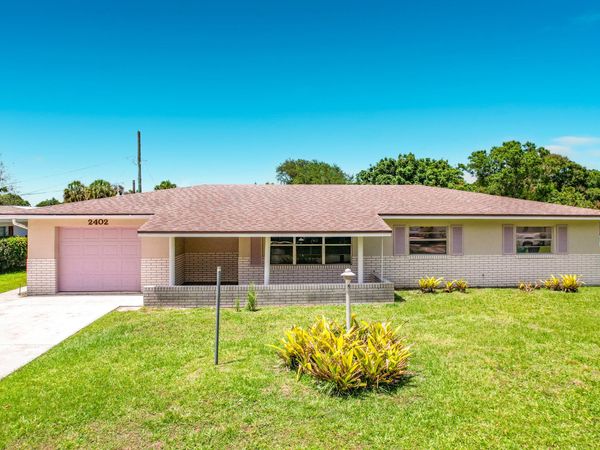 2402 Newport Drive, Fort Pierce, FL 34982