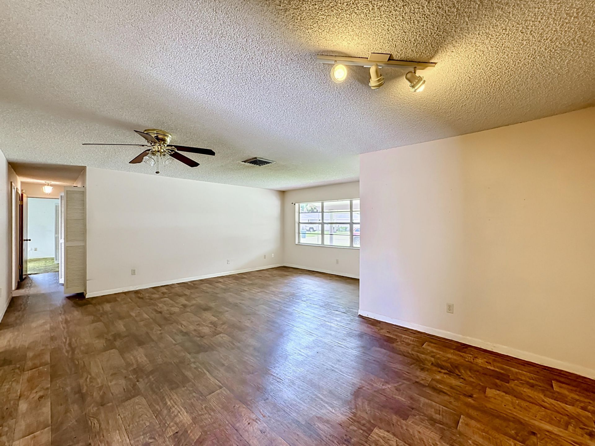 2402 Newport Drive, Fort Pierce, FL 34982 Photo