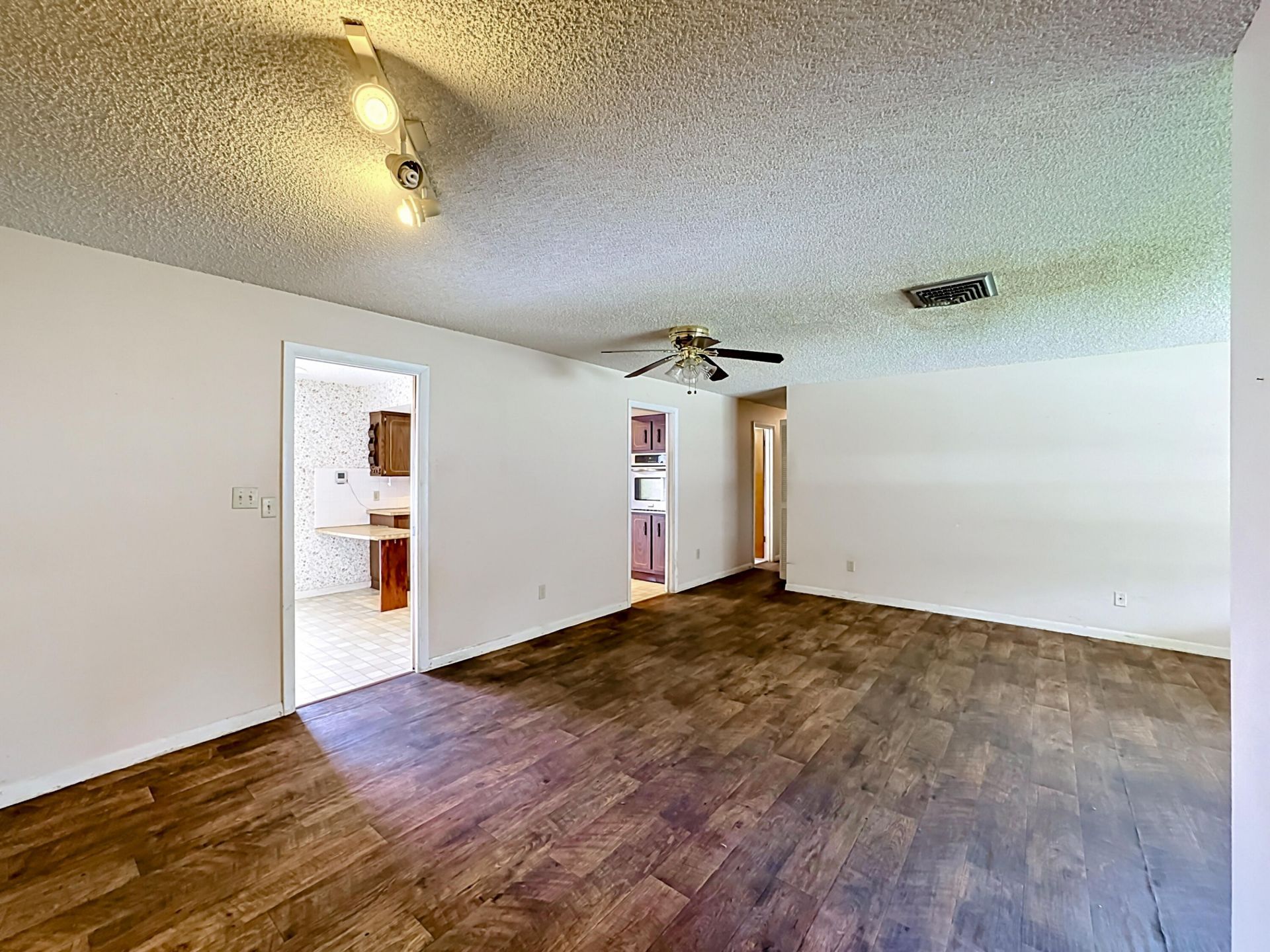 2402 Newport Drive, Fort Pierce, FL 34982 Photo
