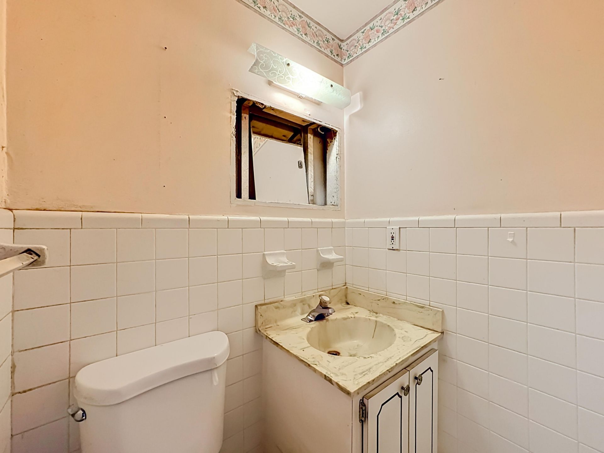 2402 Newport Drive, Fort Pierce, FL 34982 Photo