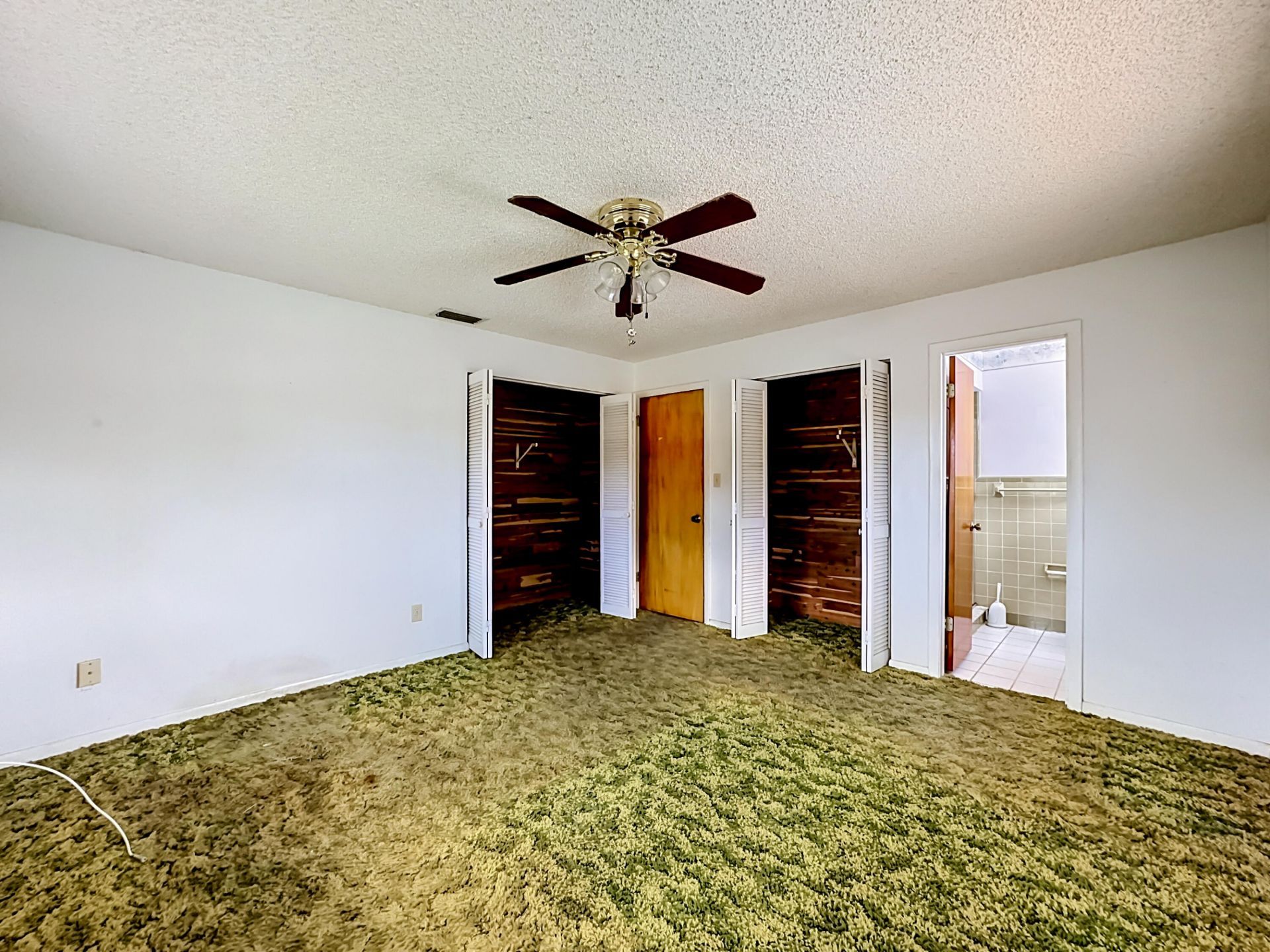 2402 Newport Drive, Fort Pierce, FL 34982 Photo