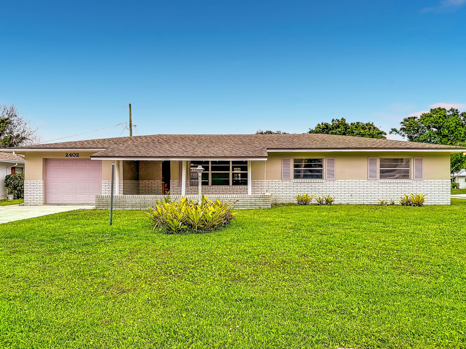 2402 Newport Drive, Fort Pierce, FL 34982 Photo