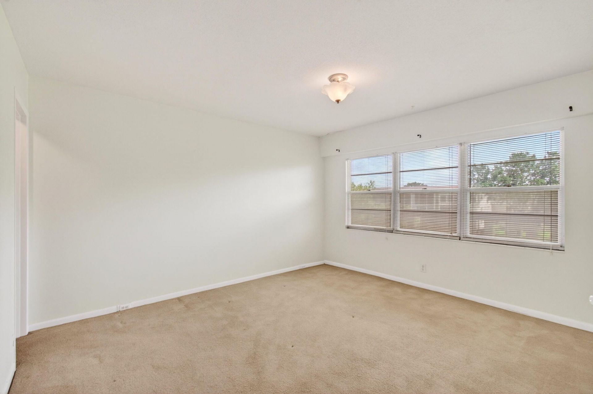35 Mansfield A, Boca Raton, FL 33434 Photo