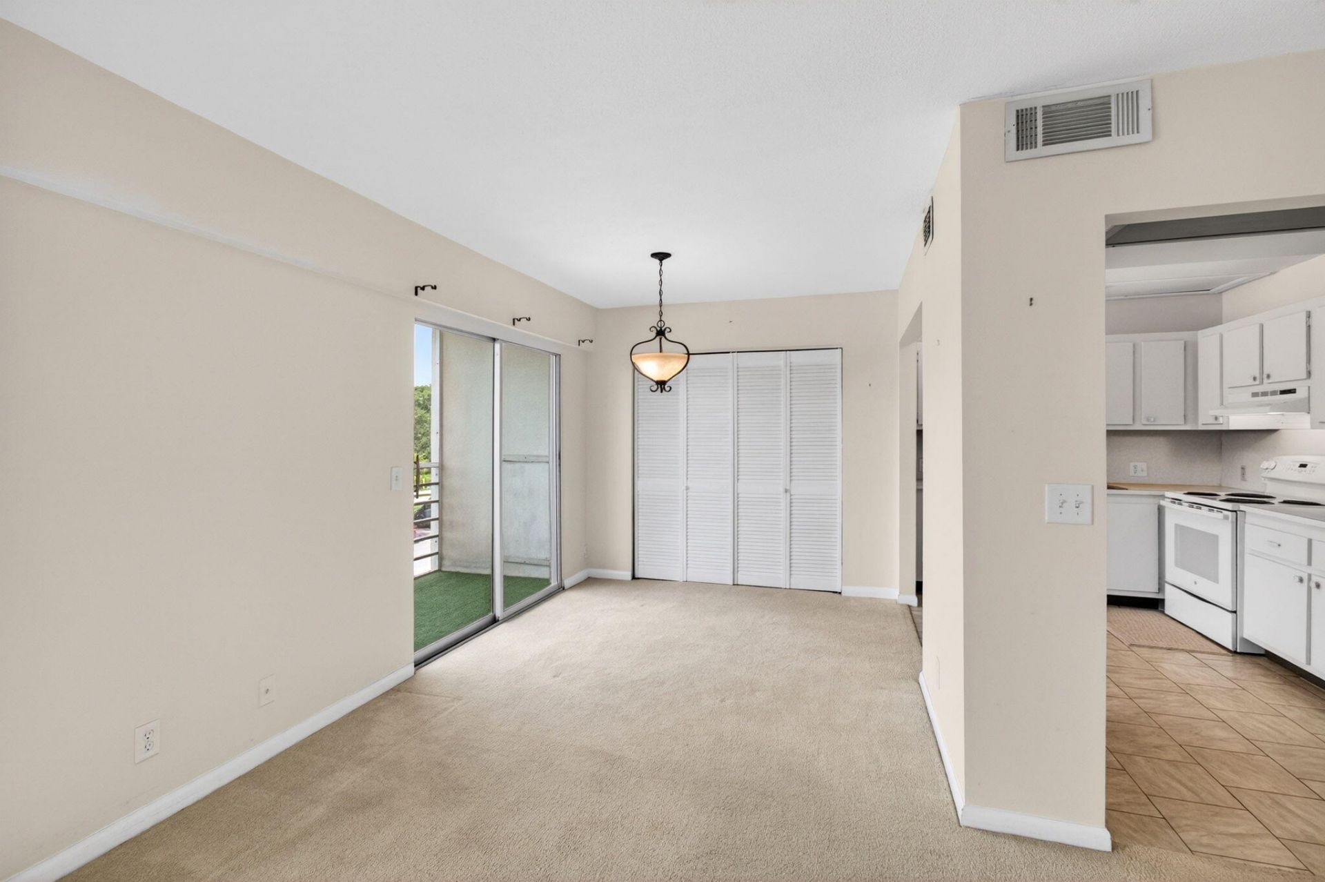 35 Mansfield A, Boca Raton, FL 33434 Photo