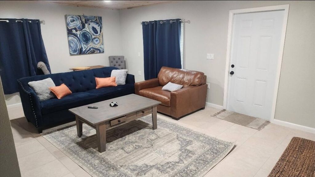 618 Hunter Street, West Palm Beach, FL 33405 Photo