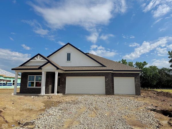 6126 Camarillo Drive, Whitestown, IN 46075