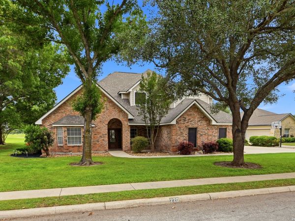 220 PRIVATE ROAD 4661, Castroville, TX 78009