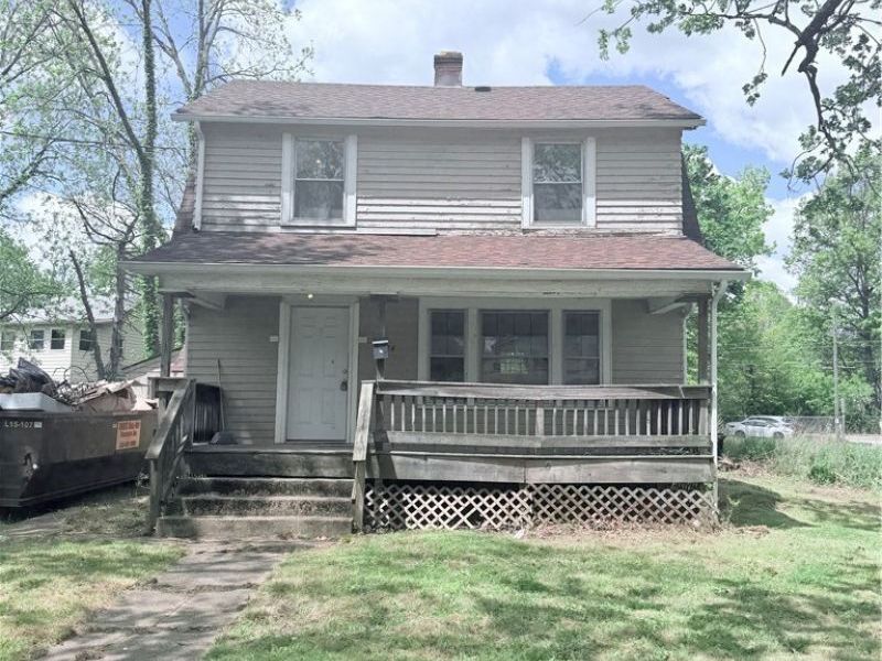 1174 Mercer Avenue, Akron, OH 44307 Photo 1