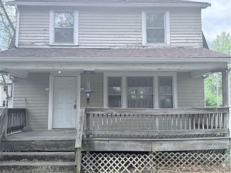 1174 Mercer Avenue, Akron, OH 44307 Photo 2
