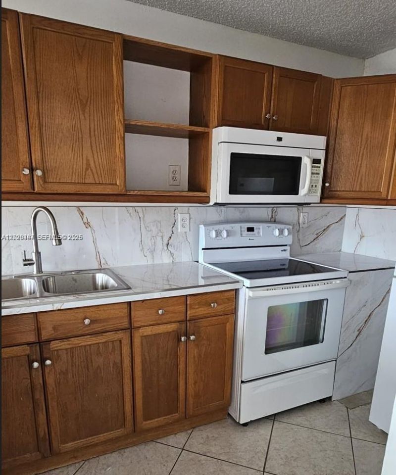1700 N River Dr , Unit 1009, Miami, FL 33125 Photo