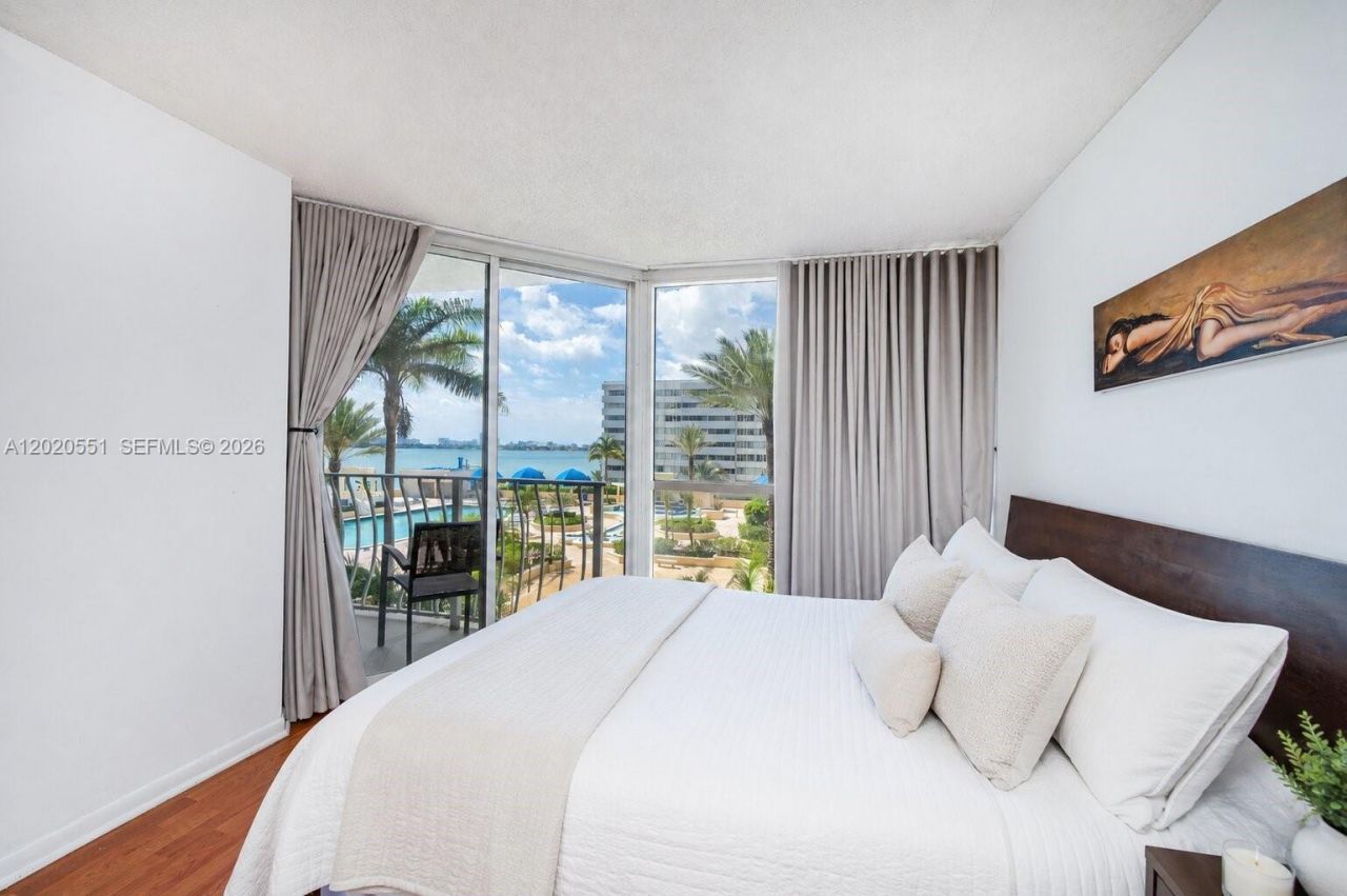 7601 E Treasure Dr , Unit 623, North Bay Village, FL 33141 Photo