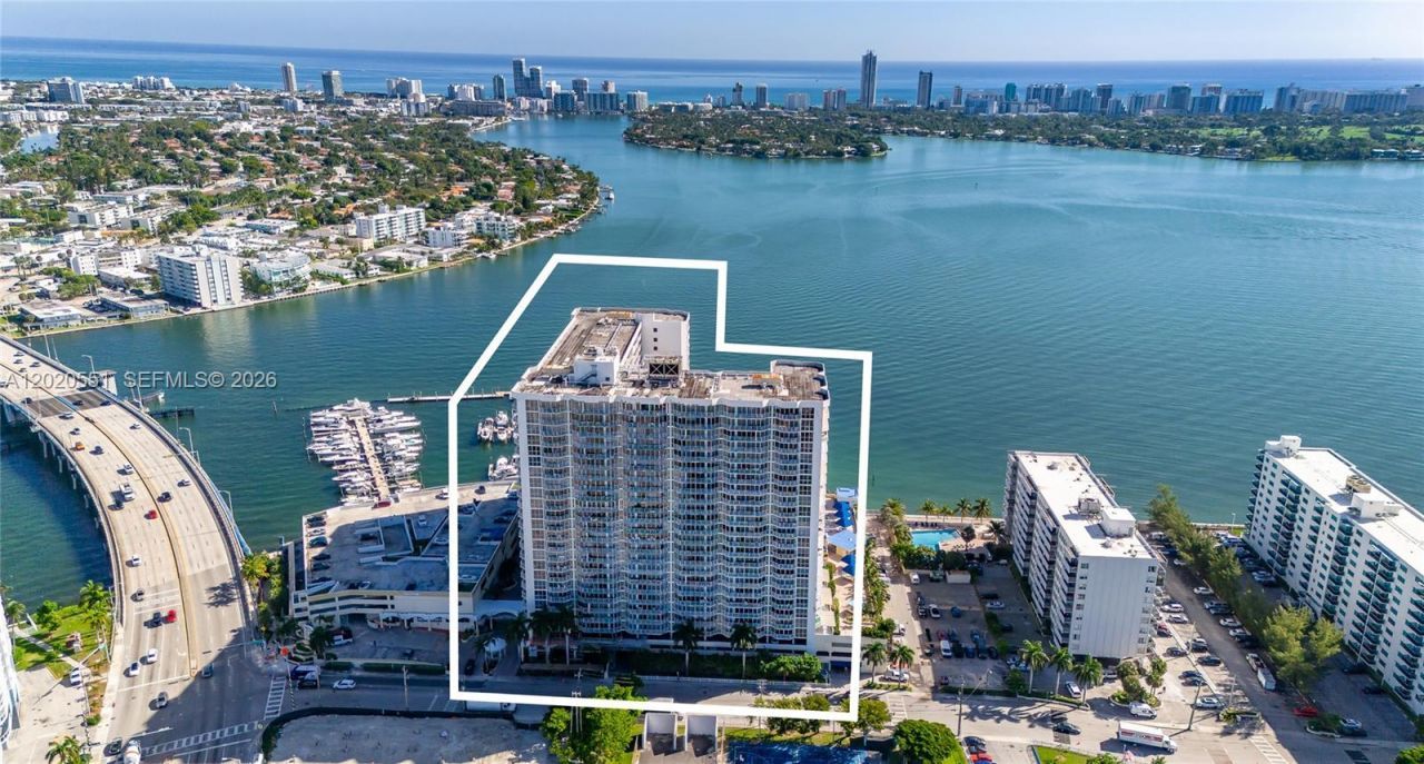 7601 E Treasure Dr , Unit 623, North Bay Village, FL 33141 Photo