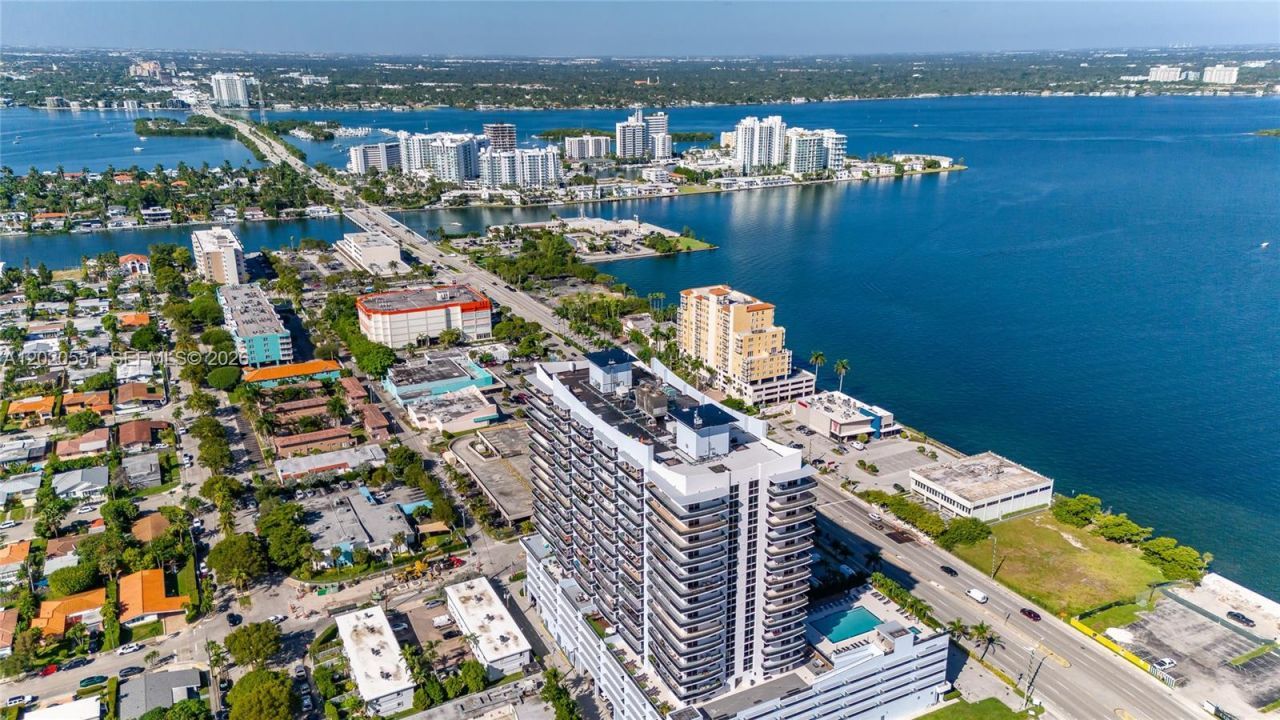 7601 E Treasure Dr , Unit 623, North Bay Village, FL 33141 Photo