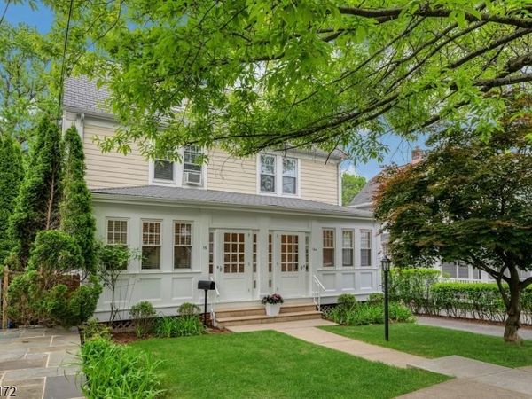 16 Russell Pl, Summit, NJ 07901