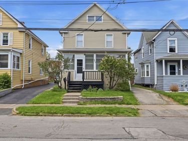 231 W Elm Street , East Rochester, NY 14445