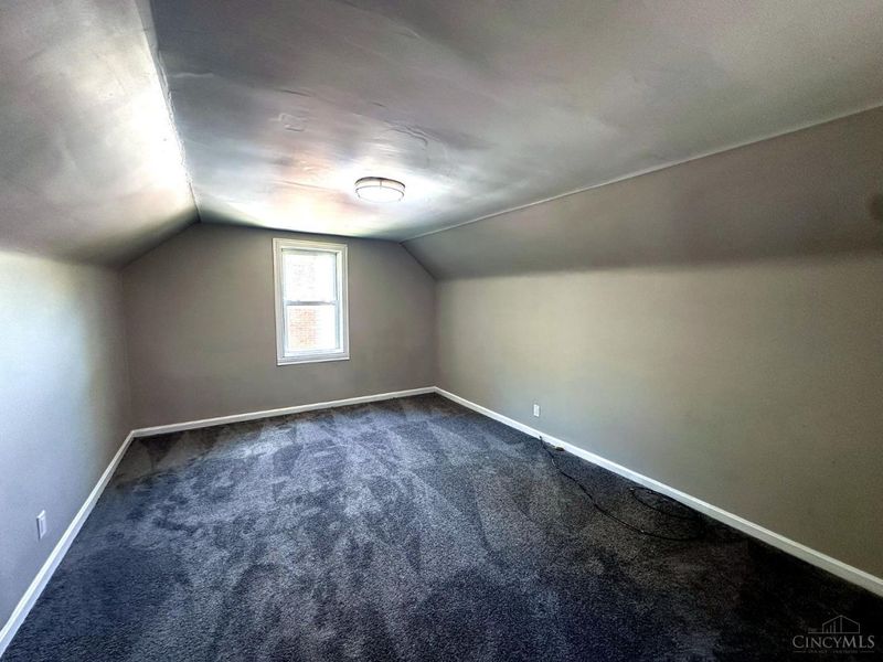 1612 Hunt Rd, Reading, OH 45215 Photo 17