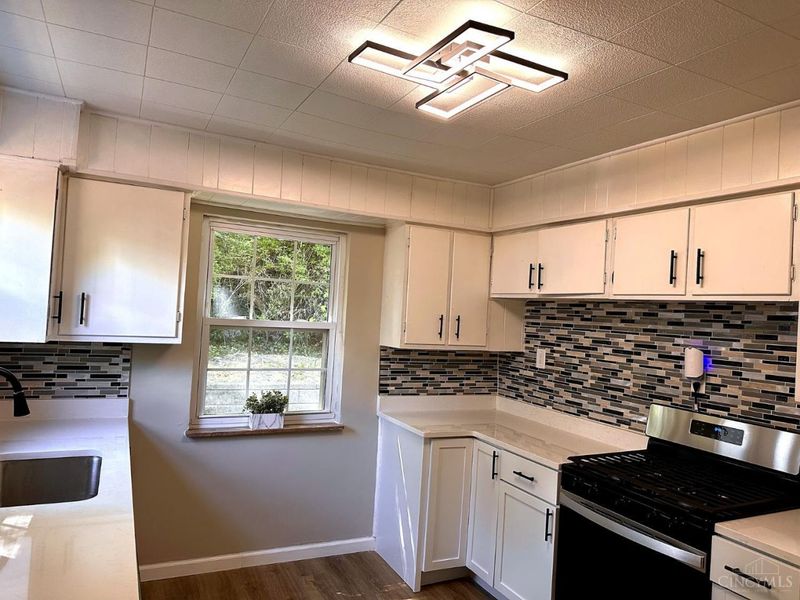 1612 Hunt Rd, Reading, OH 45215 Photo 9