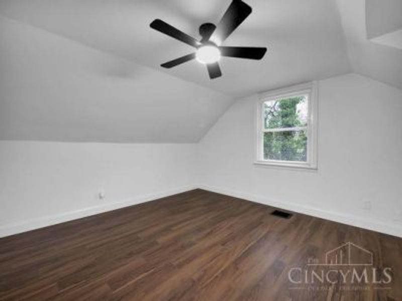 3942 Standish Avenue, Cincinnati, OH 45213 Photo 17