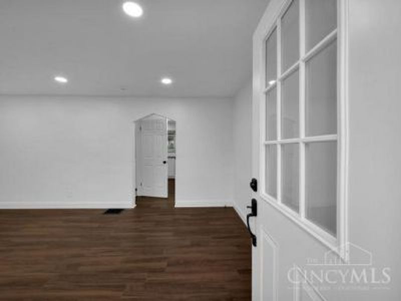 3942 Standish Avenue, Cincinnati, OH 45213 Photo 6