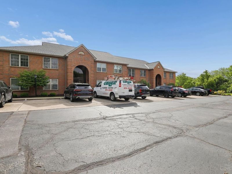3371 Diehl Road, Unit 41, Cincinnati, OH 45211 Photo 2