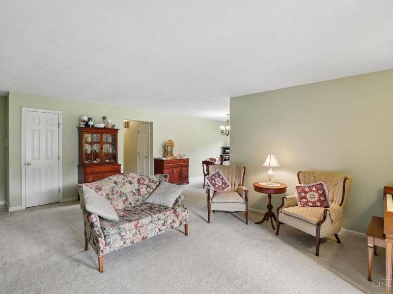 3371 Diehl Road, Unit 41, Cincinnati, OH 45211 Photo 7
